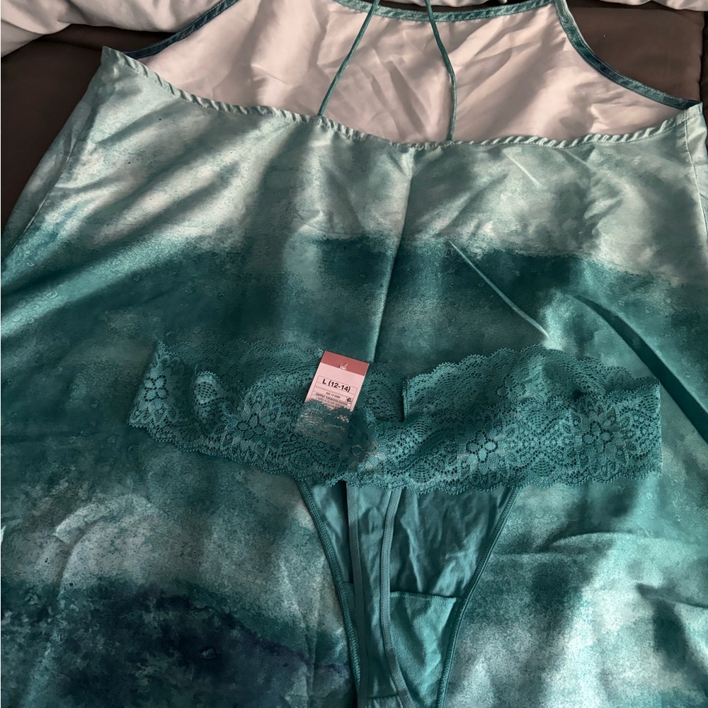 Elegant Teal Lace Lingerie Set